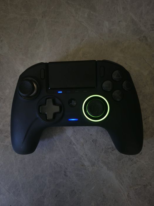 Controller Nacon Revolution Unlimited Pro