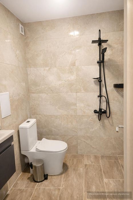 Дава се под наем Тристаен апартамент в Пловдив, Кючук Париж - 106 кв.м за 598.23 € - Снимка #5