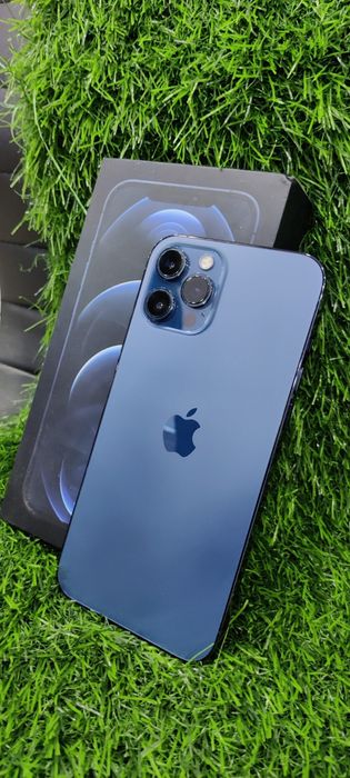 Iphone 12 pro max SROCHNO NAXTGA