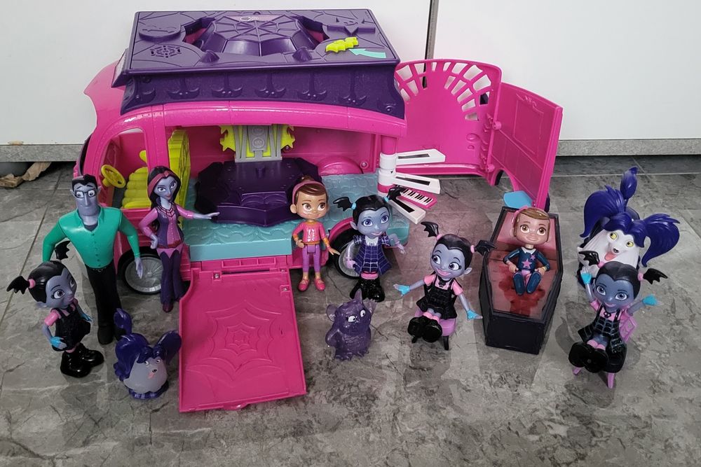 Set vampirina 120lei