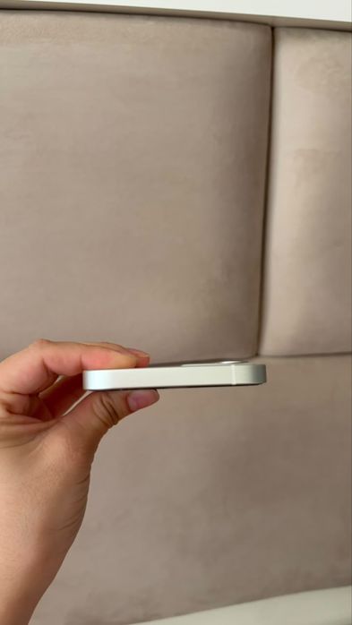 iPhone 12 сатылады