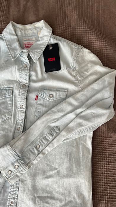 Рубашка джинсовая женская Levi’s размер XS