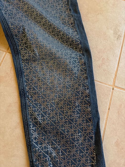 Дънки Guess нови с камъчета 28