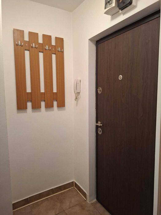 Garsonieră de închiriat