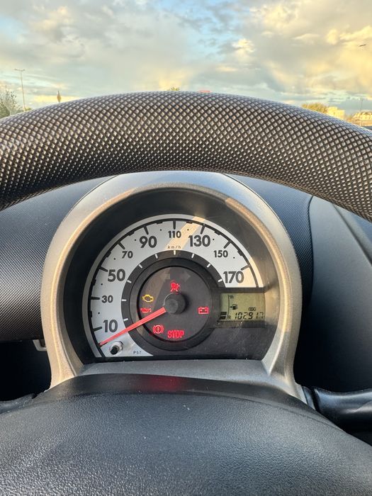 Toyota Aygo - бензин