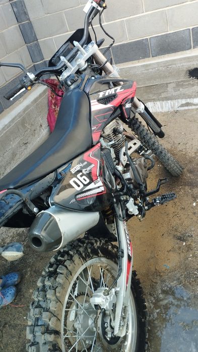 Мотоцикл эндуро 06