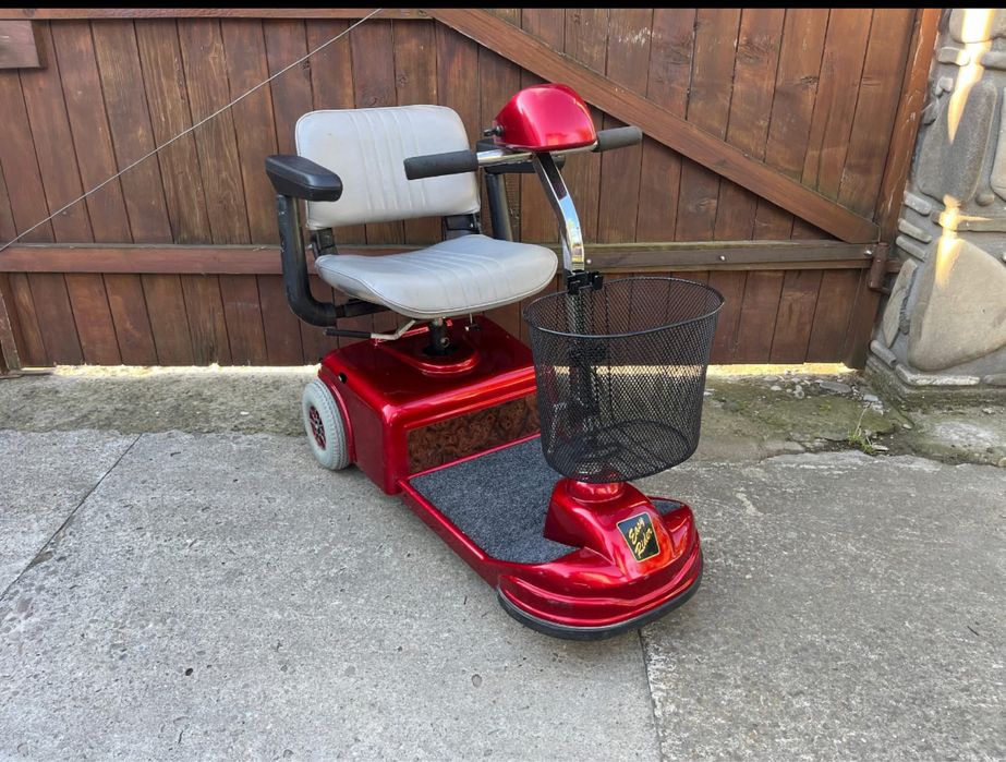 Scuter electric persoane dizabilitati, fotoliu electric