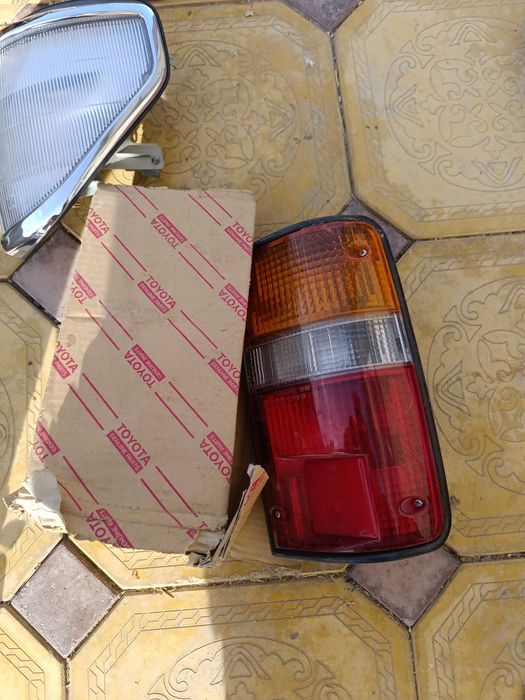 Поворотники на Ленд Крузер