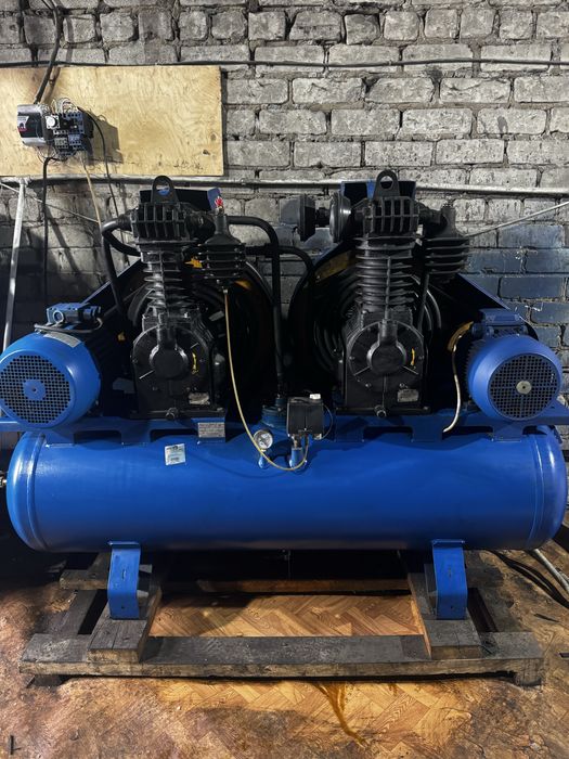 Продам воздушный компрессор