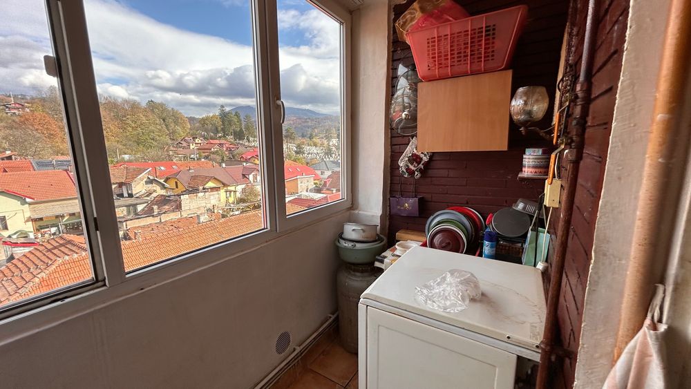 Apartament 2 camere - Petroșani in spate la Primărie