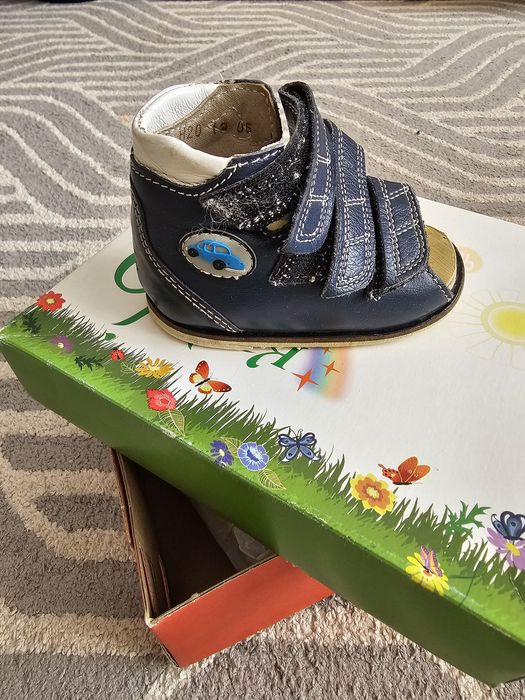 Ортопедические сандалики