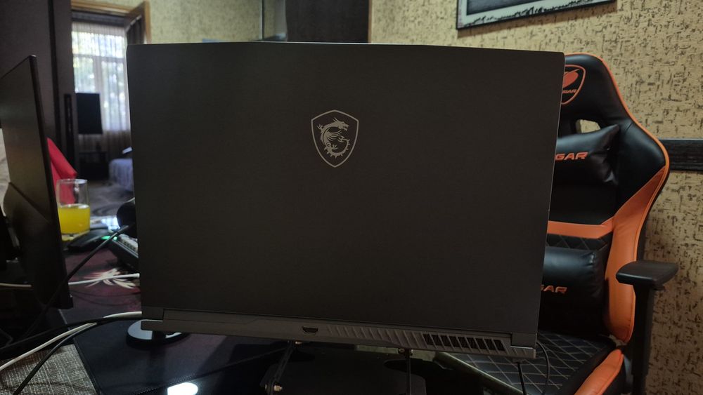MSI Thin 15 B13VE — RTX 4050 6GB / i5-13420H / 16GB / 144Hz