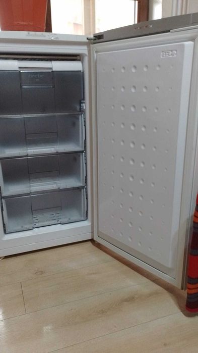 Congelator ARCTIC, cu 4 sertare, clasa A+