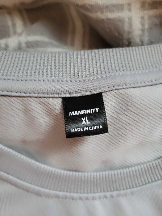 ЧИСТО НОВИ 2 броя  лятни тениски