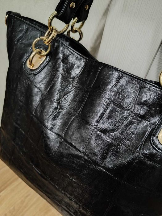 Кожаная  женская сумка