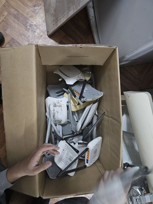 Продам роутеры нужно перебирать