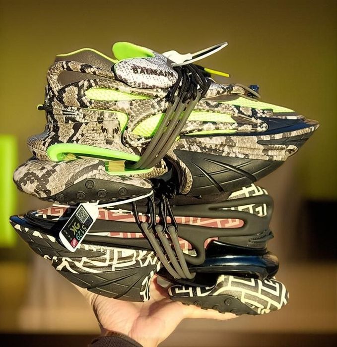 Balmain Unicorn 2 culori noi in premiera in Romania