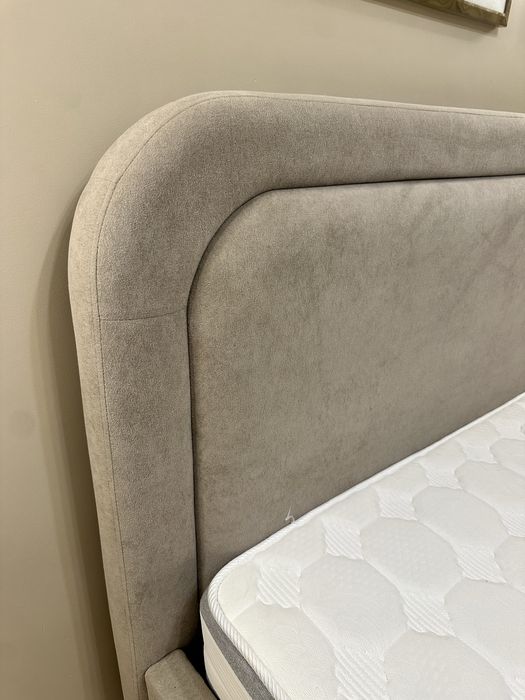 Продам кровать двухспальная