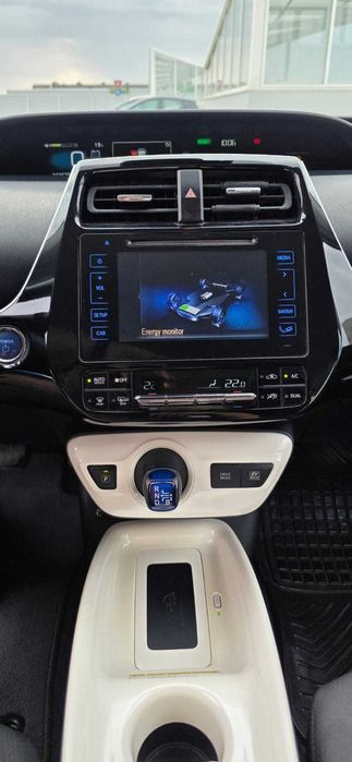 Toyota Prius Gen 4 (2016) – Baterie Hibrid Nouă (Schimbată Toyota 2026), CASCO 1 An, RCA 2027