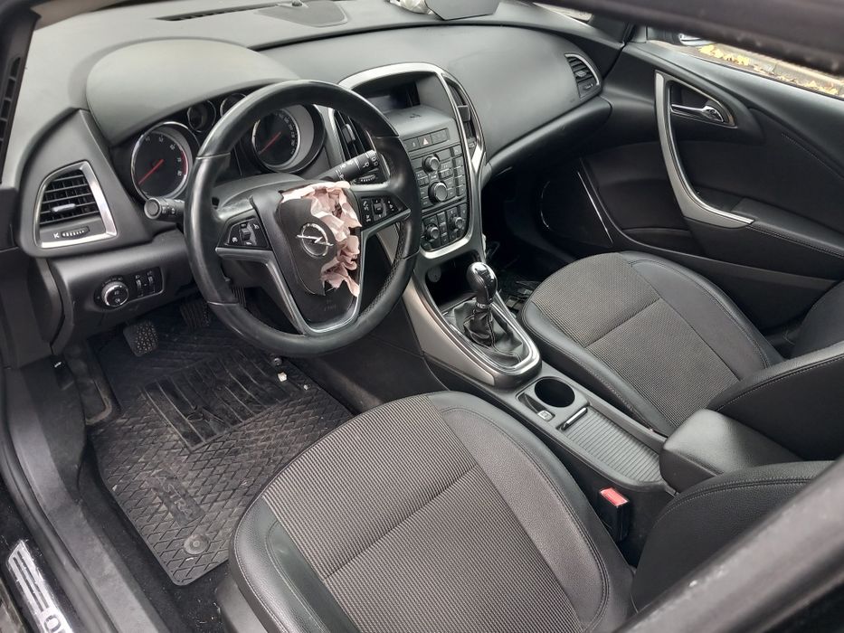 Opel Astra J -1.4Turbo-120кс./2012/-на части
