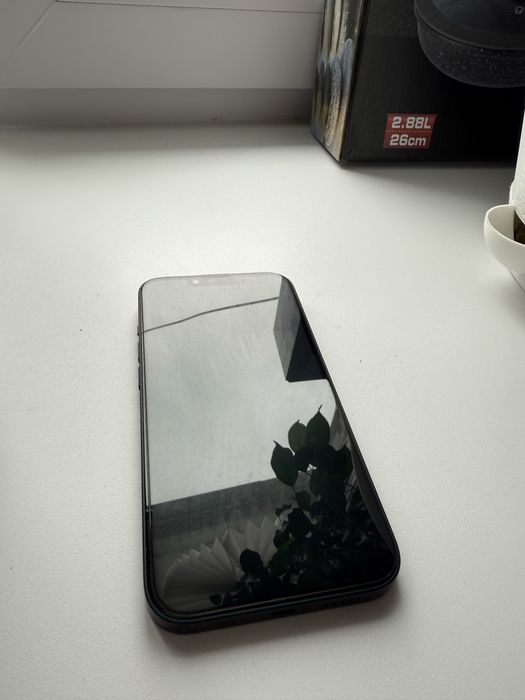 Iphone 13 - оригинал, идеальное состояние