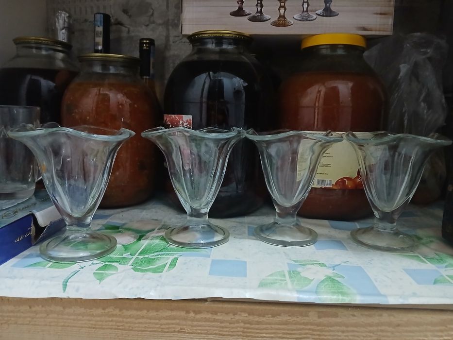 Булочный посуда продам