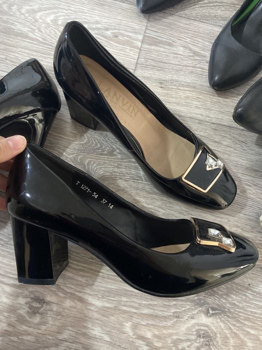 Обувь ношенные