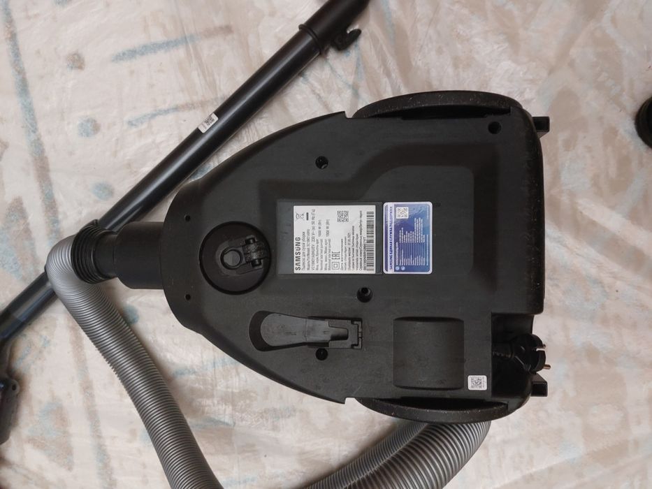 Продаётся пылесос Самсунг б/у