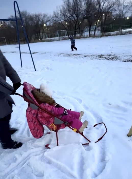 Продам санки коляску