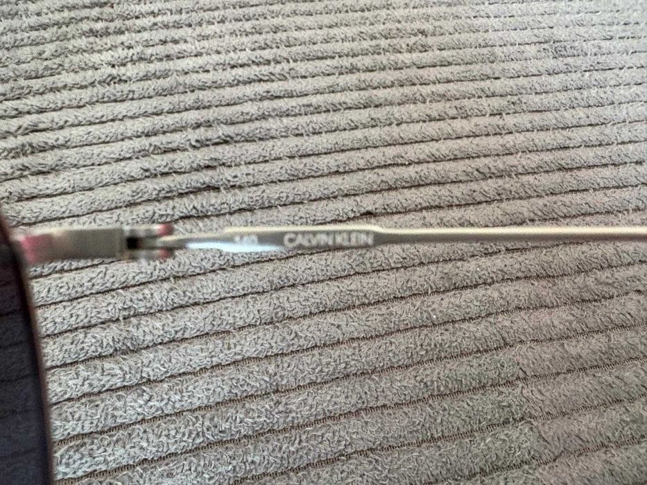 Чисто нови оригинални мъжки слънчеви очила Calvin Klein