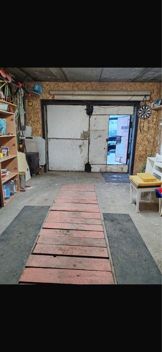 Гараж для легковой автомашины