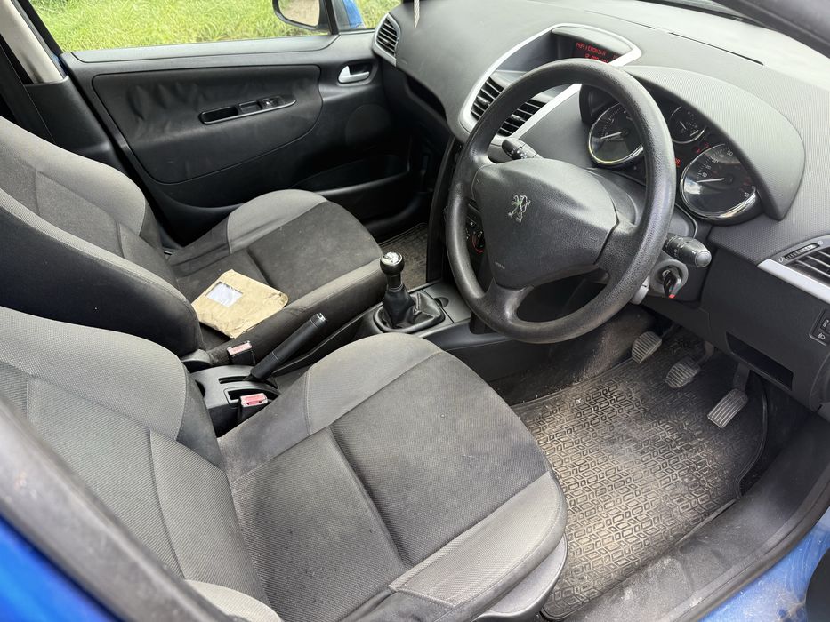 Peugeot 207 1.4HDI на части