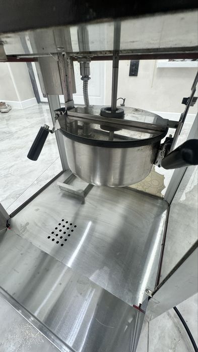 Продается аппарат для попкорна