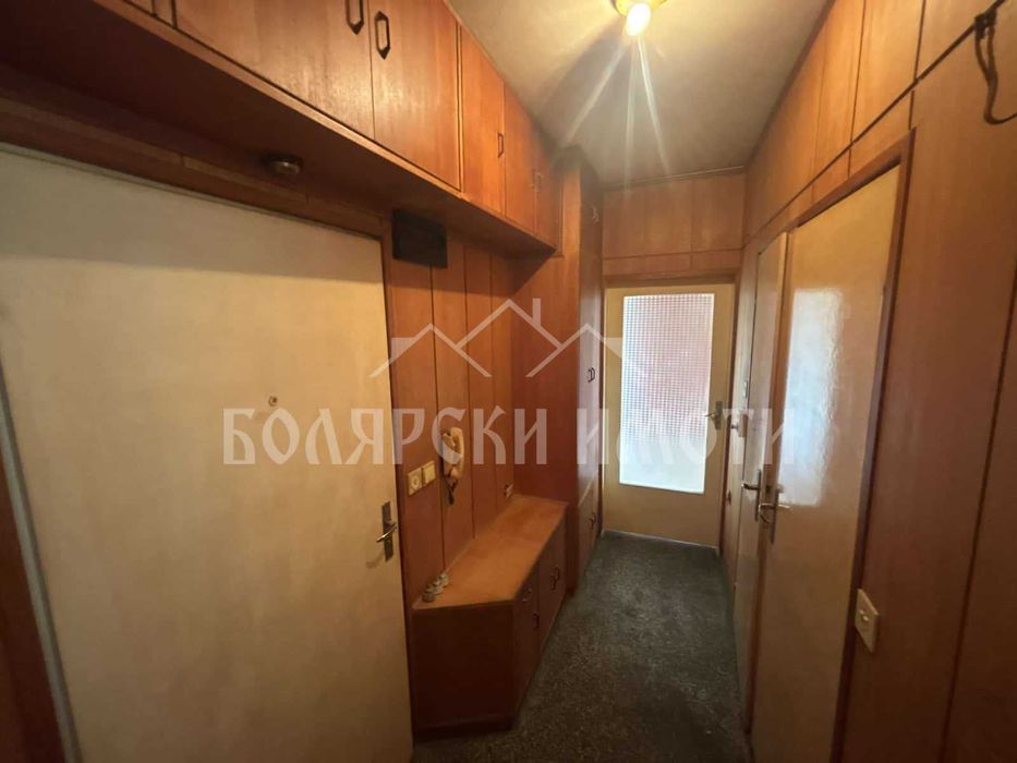 Изцяло Южен двустаен за продажба в Бузлуджа