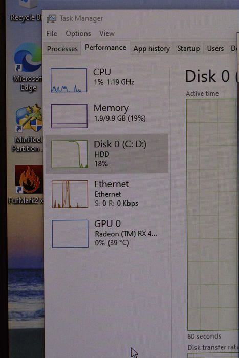 Четириядрен компютър  8 гб Видео карта и 10 Гб рам памет I5 4460 RX 480 8 GB Ram 10 GB DDR3