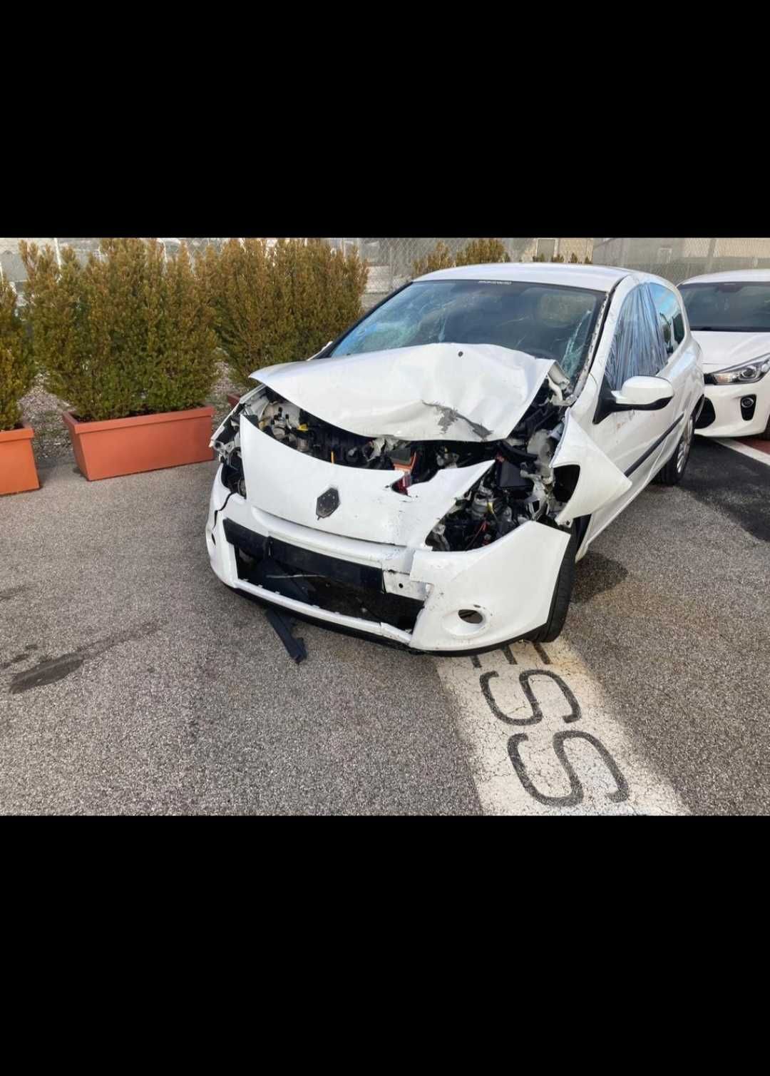Рено клио 3 фейс гр. Бургас Изгрев • OLX.bg