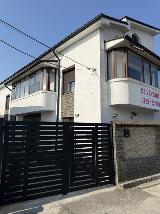 Vând Casă / S+P+1E și Mansarda / Zona (OMW Crisan) Slatina