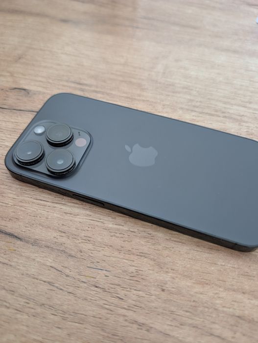 Carcasa iPhone 14 Pro