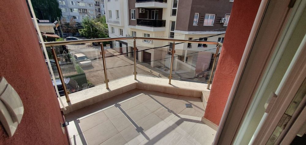 Дава се под наем Тристаен апартамент в София, Надежда 2 - 86 кв.м за 780 € - Снимка #10