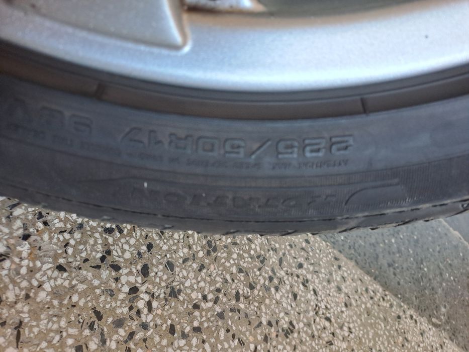 Гуми с джанти 17"  5х114,3