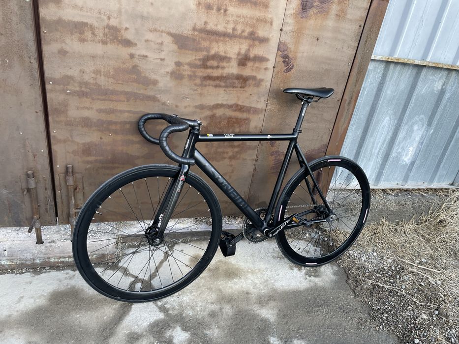 Велосипед фикс в хорошем сост