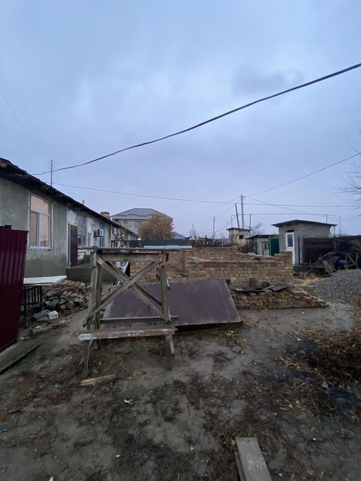 Атакентте 4 бөлмелі үй сатылады