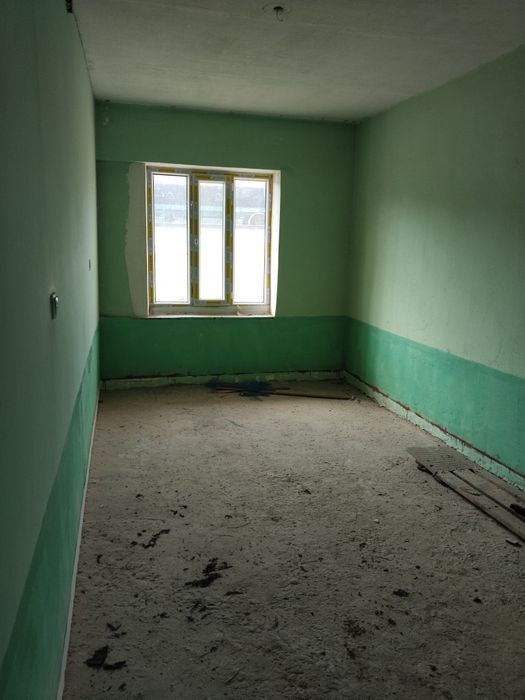 Продам 2 комнатную квартиру.