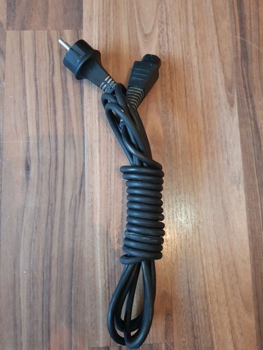 Girafă Hilti DWS 225 si aspirator Hilti VC 20 L-X cu autoscturare