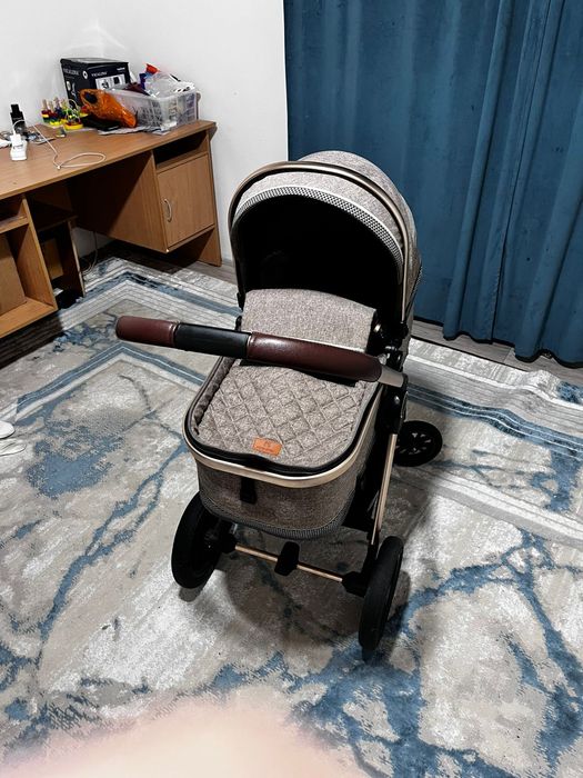 Продам каляску  бу