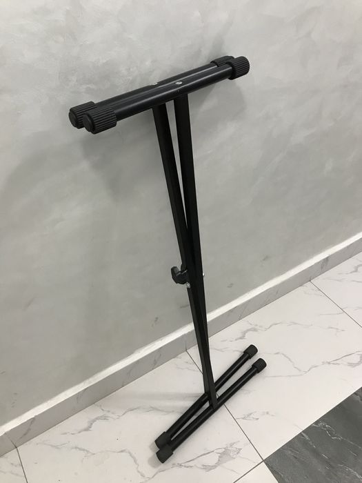 Подставка для синтезатора