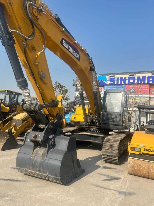Экскаватор гусеничный  Sinomach GE385D