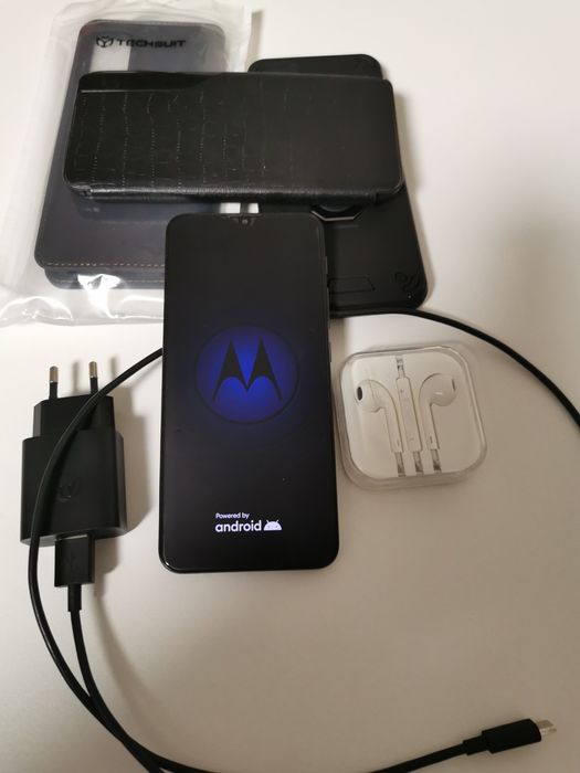 Vând telefon Motorola g10 în stare bună