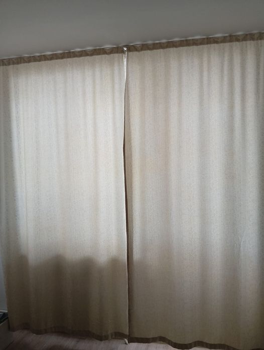 Продам шторы б/у