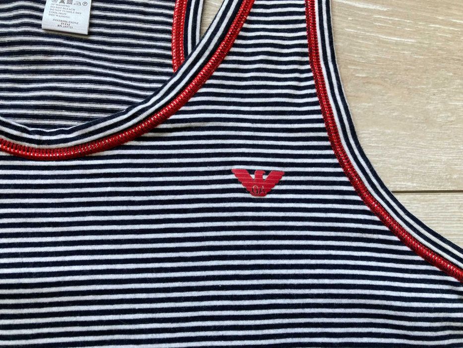 Emporio Armani потник размер М